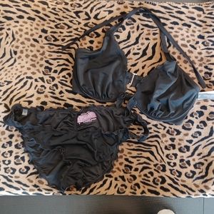 Black Ruffle VS Bikini